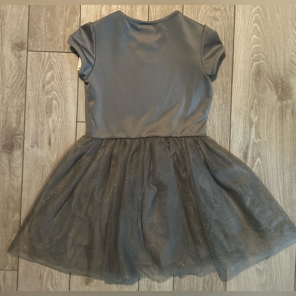 NWT Harry Potter Gryffindor Dress W/Cape Cosplay Costume Size Kids L(10-12) - Picture 5 of 8